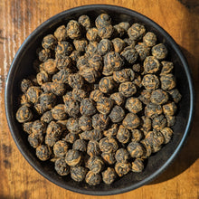 Load image into Gallery viewer, Black Tea (25g Tin)